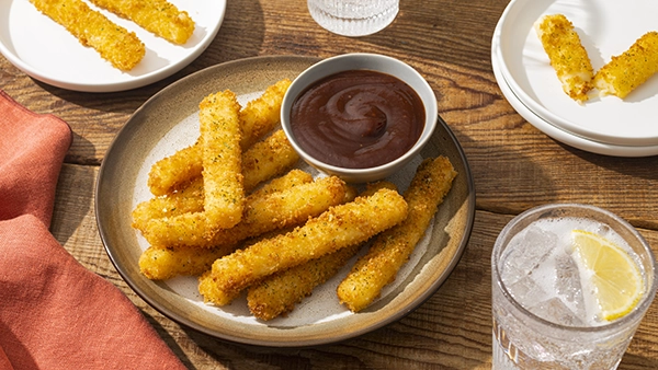 Mozzarella Sticks with Spicy Cajun BBQ Dip